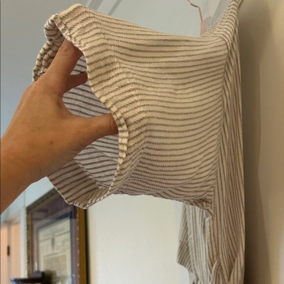 Magnolia Striped Cream Robe - Picture 5 of 6